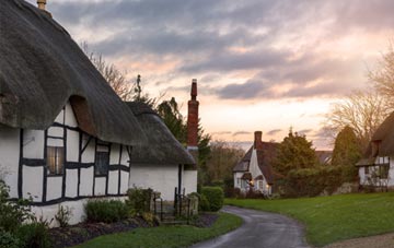 is Canford Cliffs thatch roofing popular